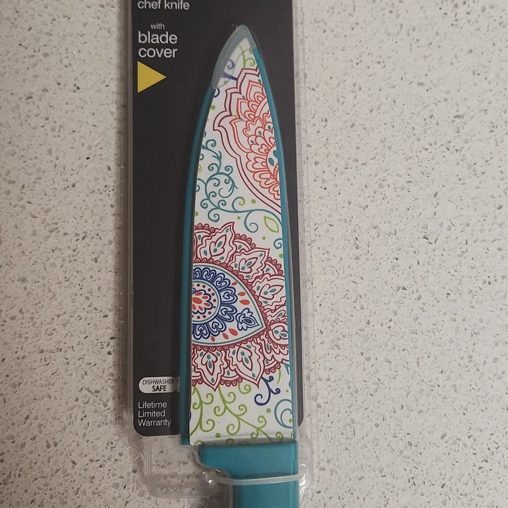 Farberware ColourWorks Dishwasher Safe 2 Knife Set w/Blade Covers